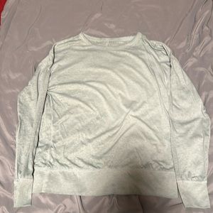 Medium long sleeve Maurice’s top